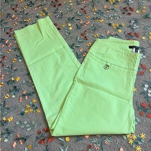 Raffinalla Highlighter Green Stretch Slimming Pull On Ankle Pants Women Size 8